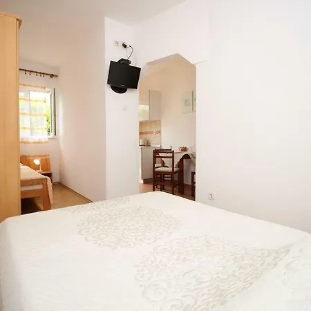 Apartment Ivona 1