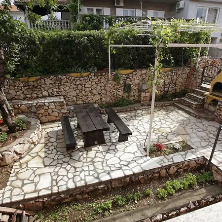 Apartment Ivona 1