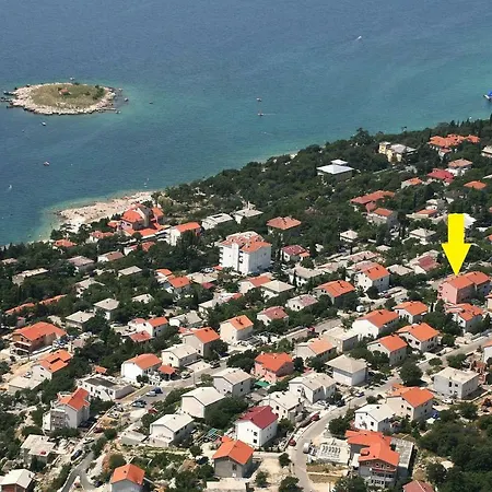 Apartment Ivona 1 *