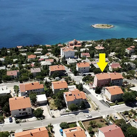 Apartment Ivona 1 *